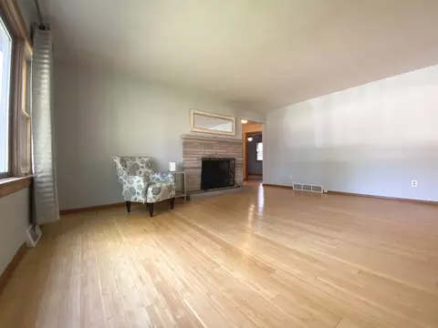 479 S Small Ave, Kankakee, IL 60901 photo 3