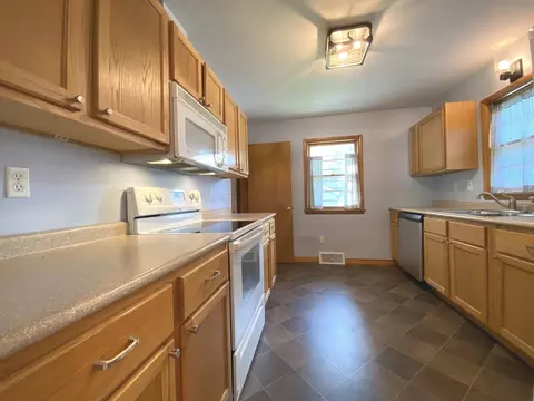 479 S Small Ave, Kankakee, IL 60901 photo 6