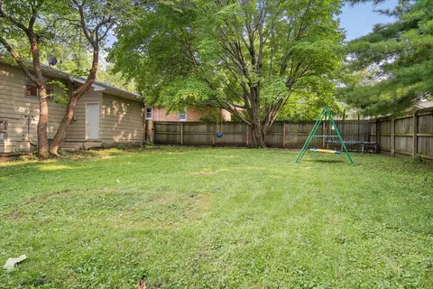 4 Foley Ave, Bloomington, IL 61701 photo 24