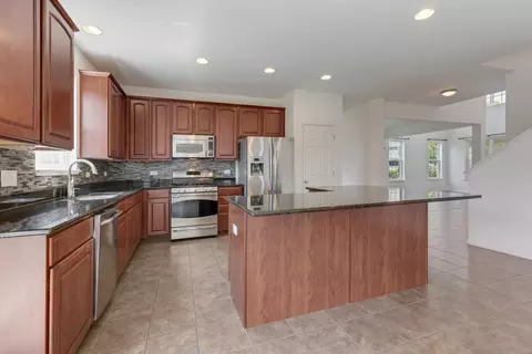 309 Comstock Dr, Elgin, IL 60124 photo 7