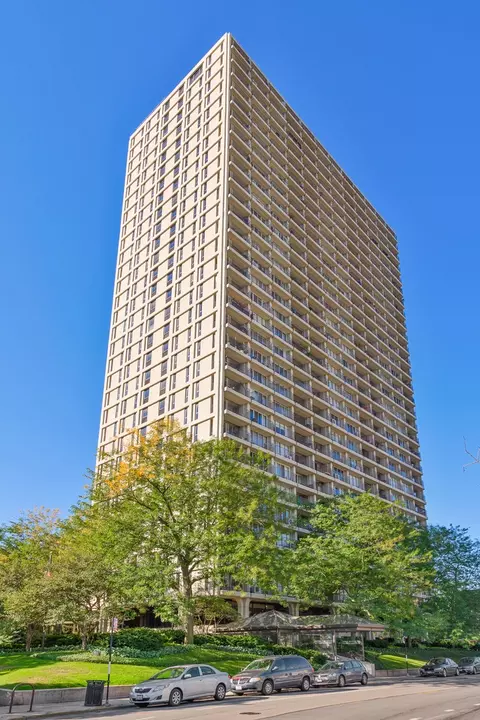 1960 N Lincoln Park W #2208, Chicago, IL 60614