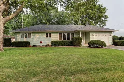 539 N Missouri St, Atwood, IL 61913