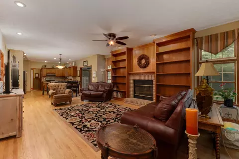3109 Eagle Crest Rd, Bloomington, IL 61704 photo 7