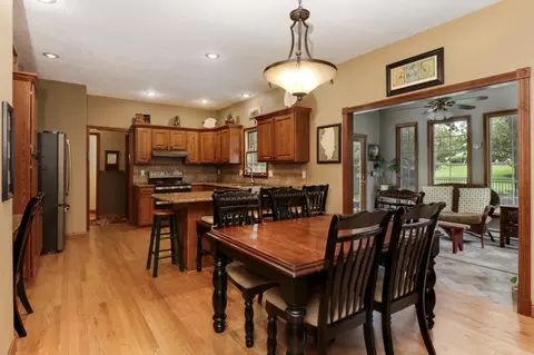 3109 Eagle Crest Rd, Bloomington, IL 61704 photo 10