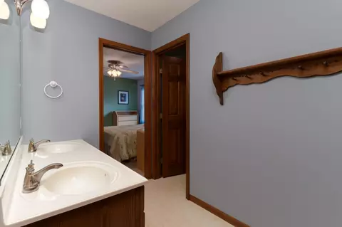 3109 Eagle Crest Rd, Bloomington, IL 61704 photo 33