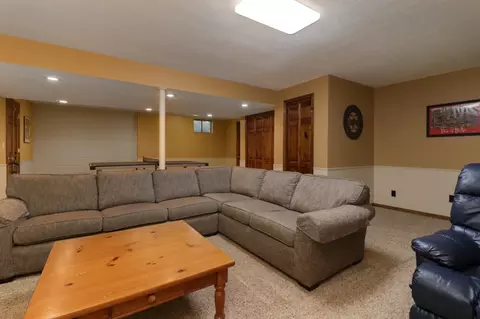 3109 Eagle Crest Rd, Bloomington, IL 61704 photo 38