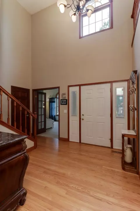 3109 Eagle Crest Rd, Bloomington, IL 61704 photo 3