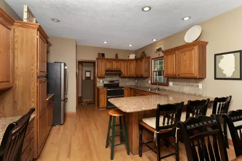 3109 Eagle Crest Rd, Bloomington, IL 61704 photo 12