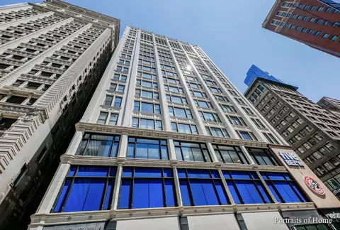 8 W Monroe St #1207, Chicago, IL 60603