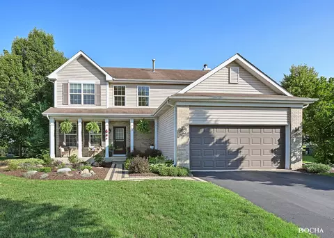 702 Magnolia Ct, Oswego, IL 60543