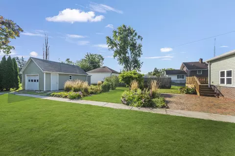 235 Maple Ave, Minonk, IL 61760 photo 3
