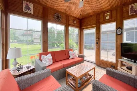 12293 Whispering Winds Dr, Roscoe, IL 61073 photo 59