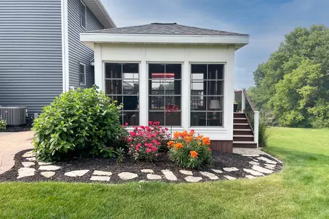 12293 Whispering Winds Dr, Roscoe, IL 61073 photo 56
