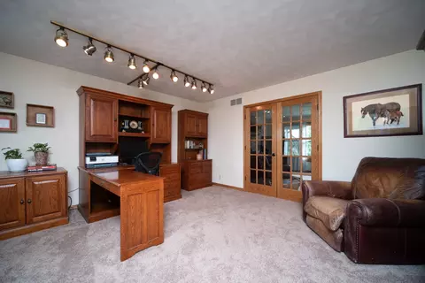 12293 Whispering Winds Dr, Roscoe, IL 61073 photo 19