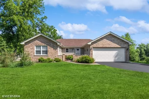 22888 W North Lakewood Ln W, Lake Zurich, IL 60047