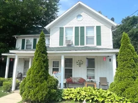 523 Depot Ave, Dixon, IL 61021