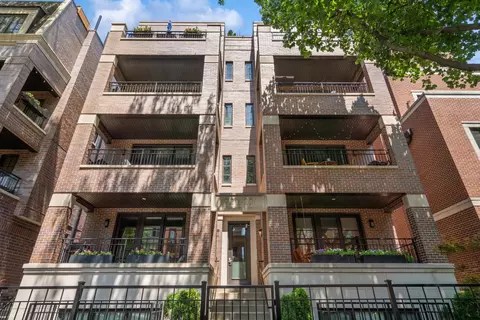 720 W Aldine Ave #1E, Chicago, IL 60657