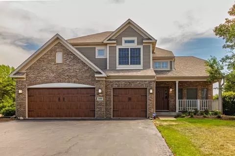 930 Heather Glen Ct, Antioch, IL 60002