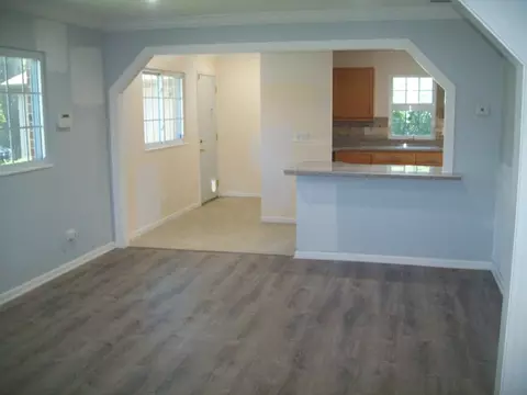 6849 Garden Ln, Bridgeview, IL 60455 photo 3