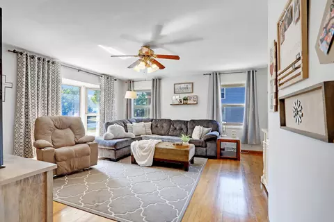 505 N Prospect Ave, Champaign, IL 61820 photo 9