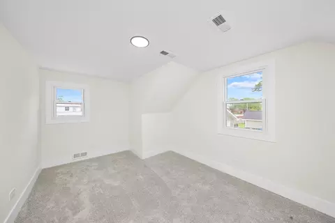 7910 W 71st St, Bridgeview, IL 60455 photo 17