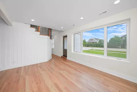 7910 W 71st St, Bridgeview, IL 60455 photo 5