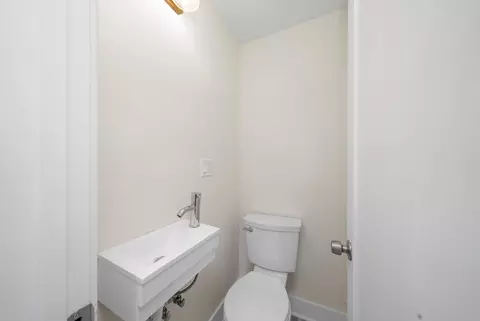 7910 W 71st St, Bridgeview, IL 60455 photo 12