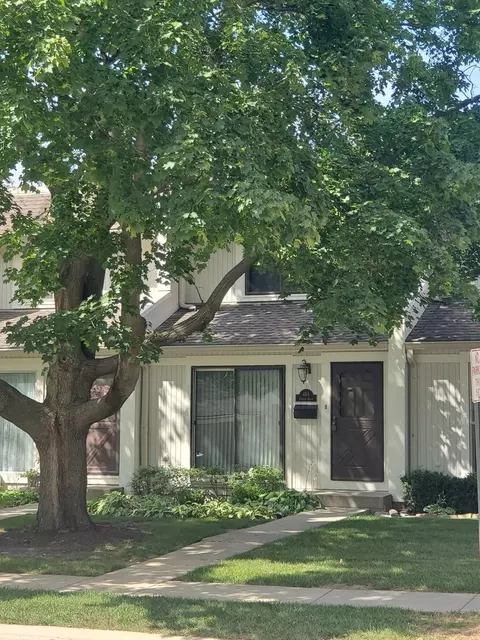 468 Ziegler Dr, Grayslake, IL 60030