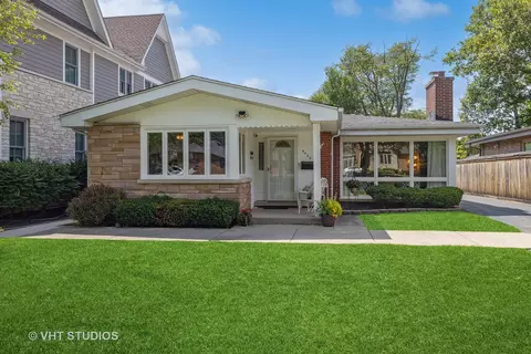 5408 Woodland Ave, Western Springs, IL 60558