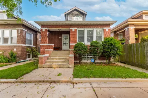 6041 S Whipple St, Chicago, IL 60629