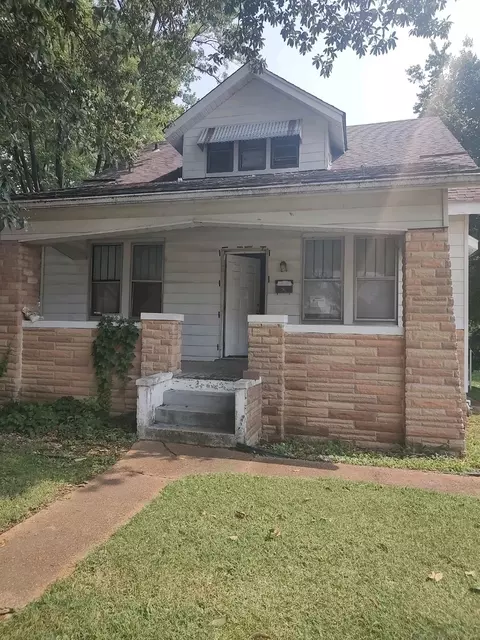 3529 Lorene St, Belleville, IL 62226