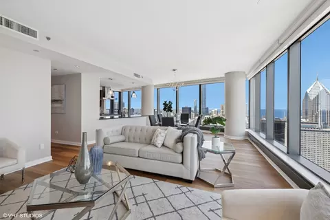 60 E Monroe St #6501, Chicago, IL 60603 photo 5