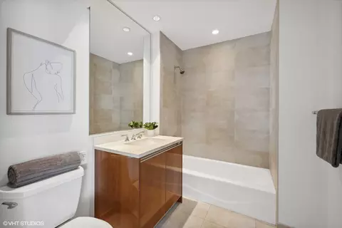 60 E Monroe St #6501, Chicago, IL 60603 photo 25