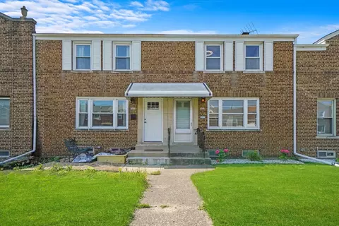 7213 W Balmoral Ave, Chicago, IL 60656