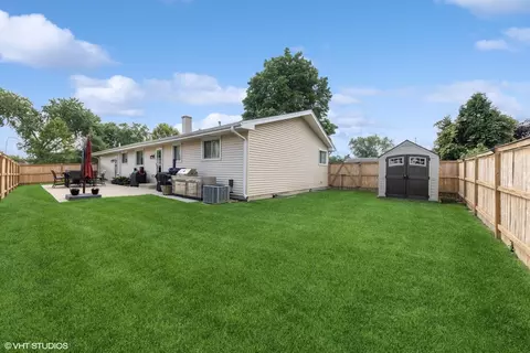 732 W Sable Ave, Addison, IL 60101 photo 19