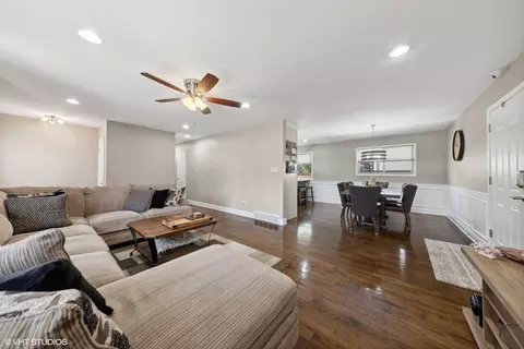 732 W Sable Ave, Addison, IL 60101 photo 4