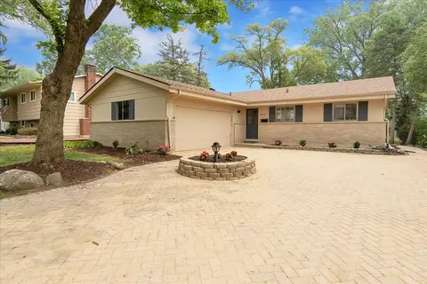 6013 Osage Ave, Downers Grove, IL 60516