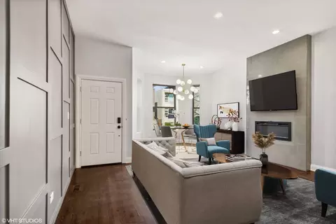 4817 S Champlain Ave #1, Chicago, IL 60615 photo 3