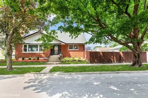 2900 W 100th St, Evergreen Park, IL 60805