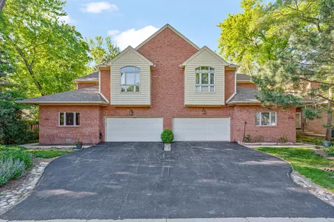 1742 Jefferson Ave, Glenview, IL 60025