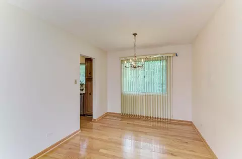 28 Willow Rd, Matteson, IL 60443 photo 8