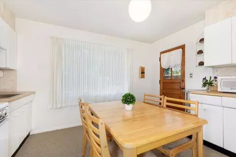 9036 30th St, Brookfield, IL 60513 photo 9