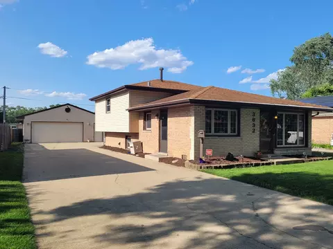 3632 152nd Pl, Midlothian, IL 60445 photo 2