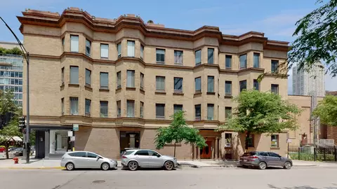 501 N Wells St #2E, Chicago, IL 60654