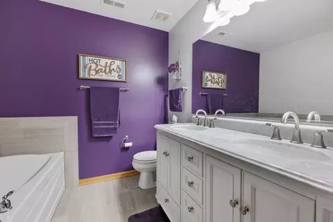 1573 Millbrook Dr, Algonquin, IL 60102 photo 11
