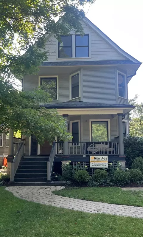 604 N Grove Ave, Oak Park, IL 60302