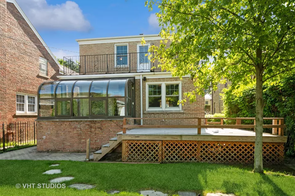 5852 N Bernard St, Chicago, IL 60659 photo 19
