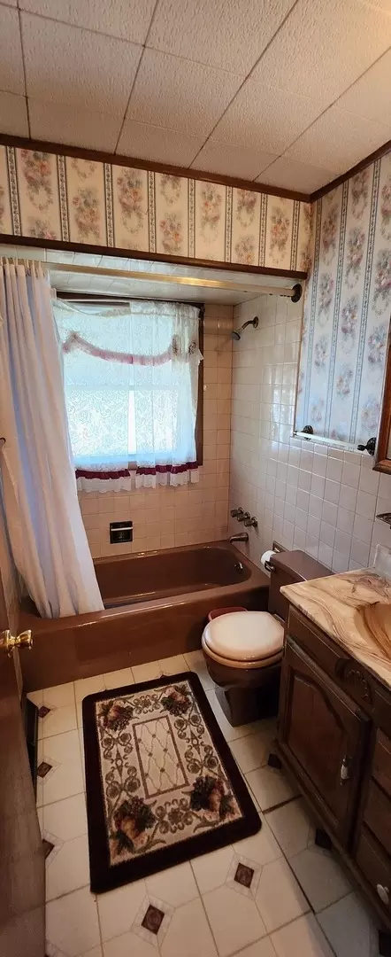 14318 Kolin Ave, Midlothian, IL 60445 photo 10
