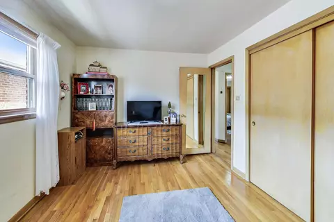 11152 S Ewing Ave, Chicago, IL 60617 photo 9
