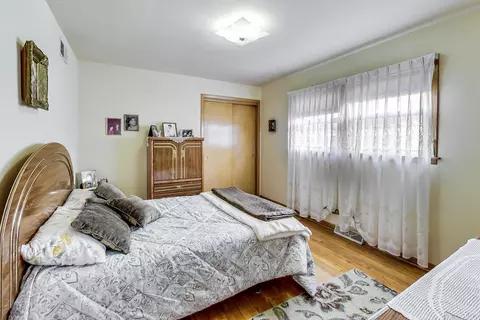 11152 S Ewing Ave, Chicago, IL 60617 photo 7